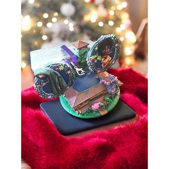 Disney Encanto Mirabel Light-Up Christmas Ornament 2023 Sketchbook Hat NWT - Picture 5 of 6